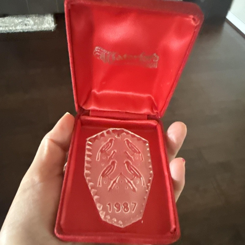 Vintage Waterford Crystal Annual 1987 Glass Christmas Ornament w/ Original Box